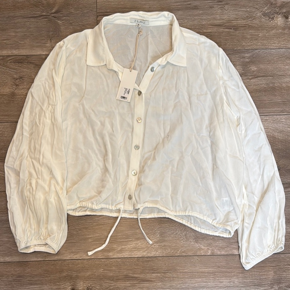 Women's White Button-Up Top